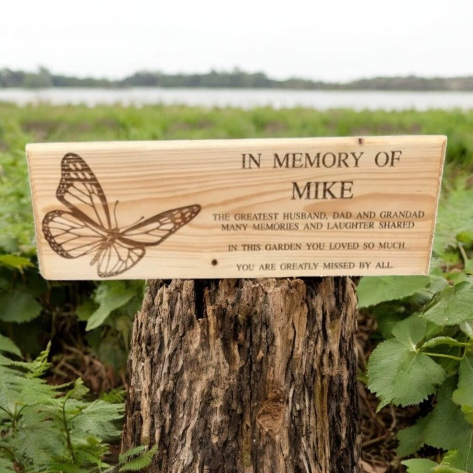 Personalised wooden memorial sign
